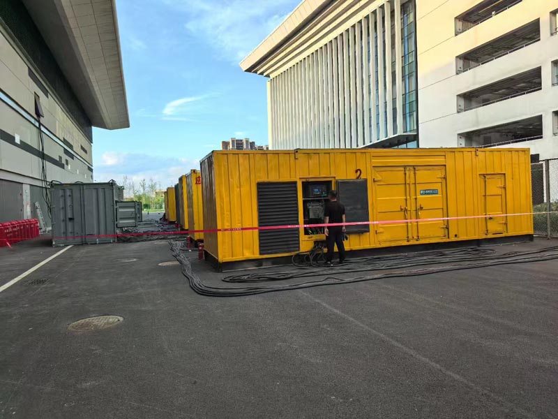 幸福路街道柴油发电机冬季保养注意事项？